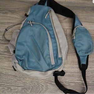 Eddie Bauer Slouch Bag Crossbody Purse Pouch Travel Small Tote Bag Zip Closure